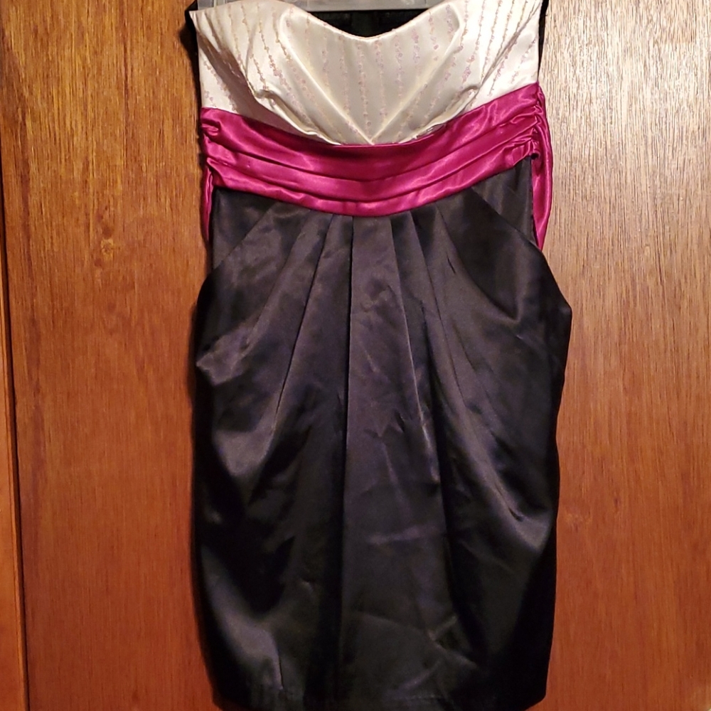 Dress with pockets size 5